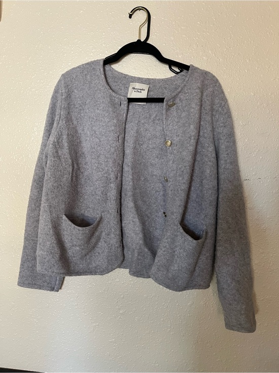 Abercrombie & Fitch Sweaters - Abercrombie and fitch cardigan Size